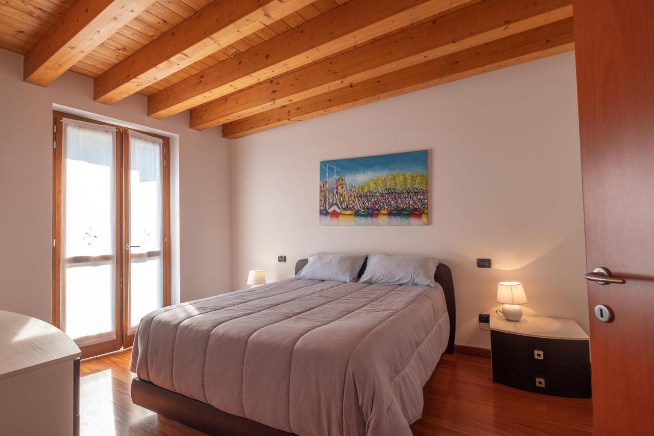 Happy Guest Apartments - Lake & Relax Riva di Solto Εξωτερικό φωτογραφία